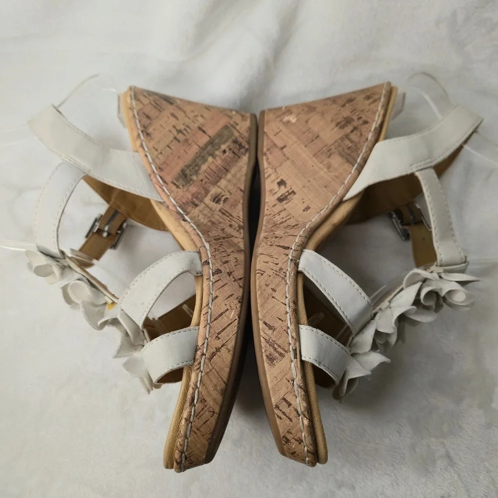 White Floral Wedge Sandals Cork Platform Strappy Summer Shoes Women Size 8